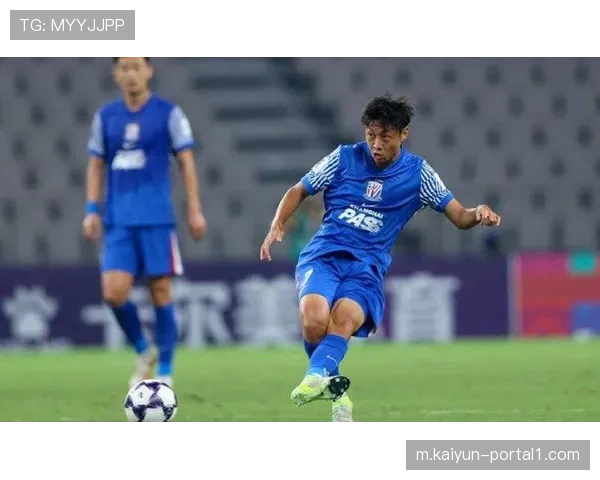 町田泽维亚防守反击执行到位 申花空有控球难破密集